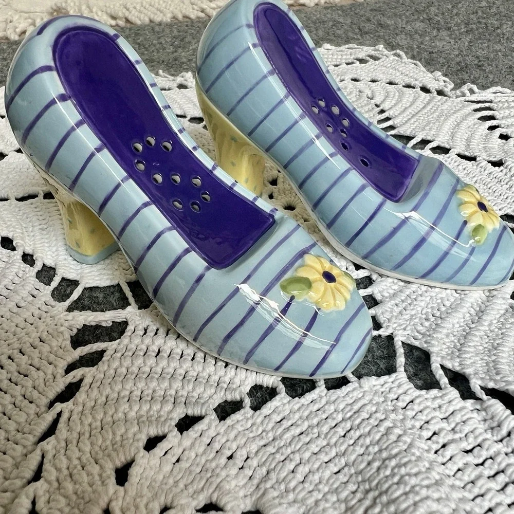 Silvestre High Heel‎ Vintage Shoes Salt & Pepper Shakers